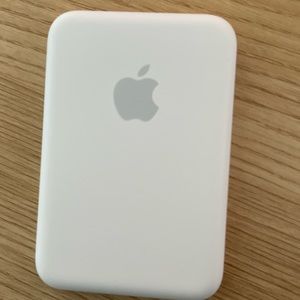 Apple Battery Pack